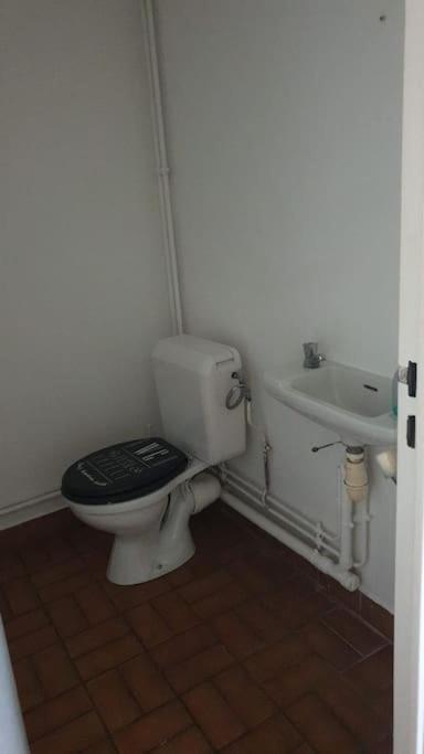 Maison De Ville 102M2 3 Chambres Монтини-льо-Бретоньо Екстериор снимка